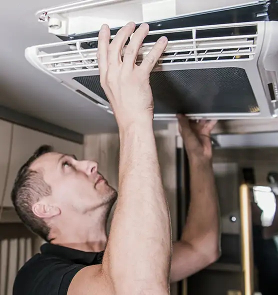  Professional Licensed And Insured Cleaners in Huntsville, AL